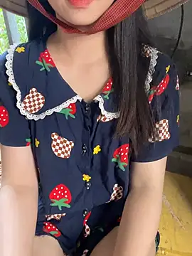 Sbdcjw_surimmmo1037 - Make the baby happy.