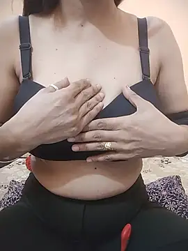 Anna_gougeous - dildo sucking in public
