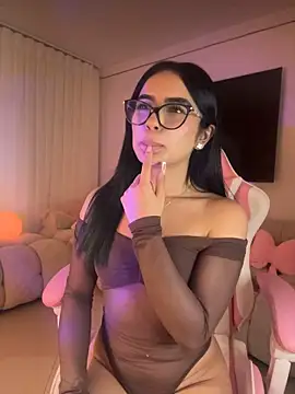 Emily-14 - sexy dance