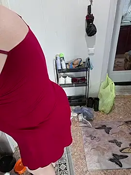 LedyEva - PLAY TITS
