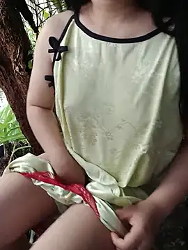 EnzxMoon02 - Show tits public