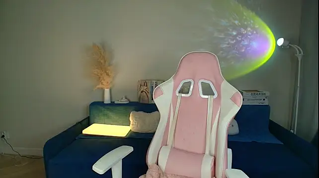 Petitekaya - Cumshow