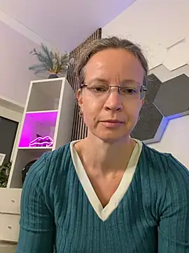 AnnikaRose - Naked Orgasmus