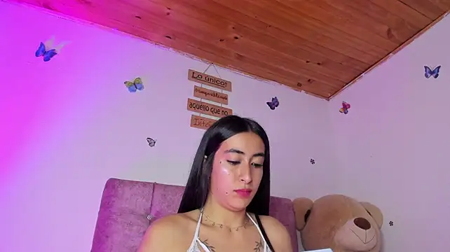 Lia_Roses3x - GET NAKED AND FLASH PUSSY