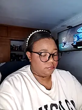 _Baby_giirl - Squirt ? 20,25,50,100,200,333.500,