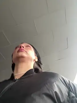 RoxySantaMonica - take off wet panties from an elastic ass