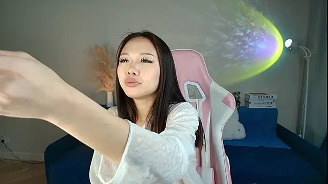 Petitekaya - Cumshow