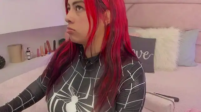 Sofiia-Rubb - Close up asshole tease 🔥