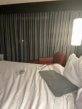 Kikikitti - FUCK MY 😸 with 16 INCHES