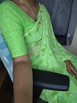 Cute-Smiely-Queen-Telugu - Ice on boobs