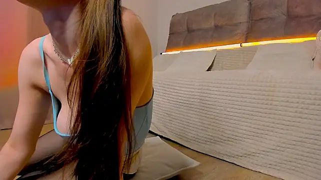 AriellaTesk - ❤️play with tits close up❤️