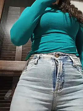 Lupita_sol - Masturbation dildo in pussy