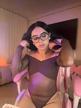 Emily-14 - sexy dance