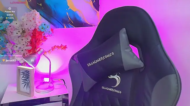Zoe_Bloom__ - show ass more spank