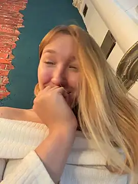 -NaughtyAngel-