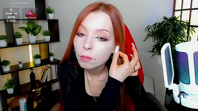 Star_Tarra - show you my sexy belly