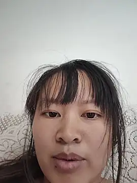 Xiaokeai2026 - 开始有些放不开，需要哥哥调教