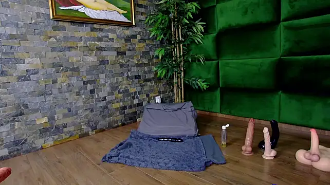SelenSummer - squirt show!