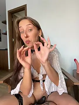 FlexibleDoll_