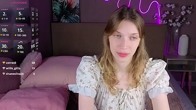 Emily_Cartex
