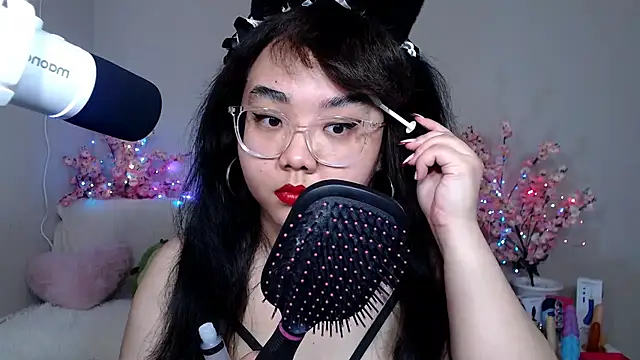 Moertomlly - SHOW MY BOOBS