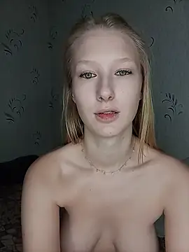 Frostyeva - ZOOM PUSSY 🥵
