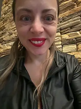 Ladywithbigass