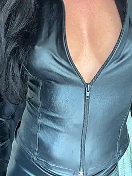 Mel-Mia - Booty Shake + 10 Slaps - LT Hot pic