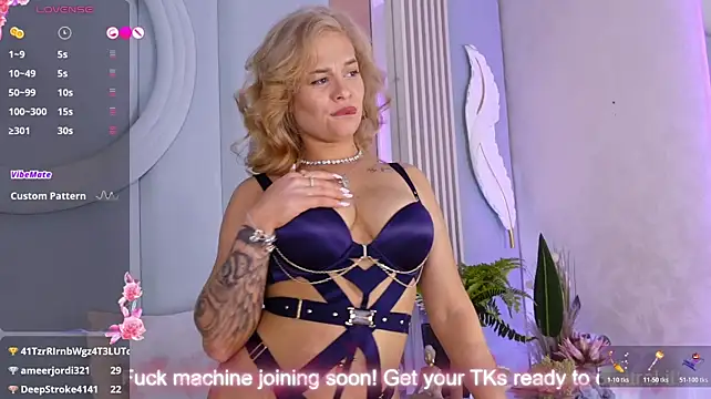 JeniferMoon - ride dildo