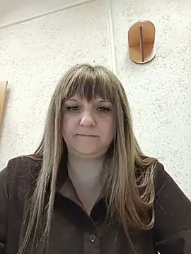 Office_Albertina - Video of squirting as a gift 🎁