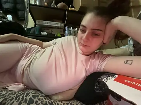Snowbunnycake_131 - Put lush in pussy