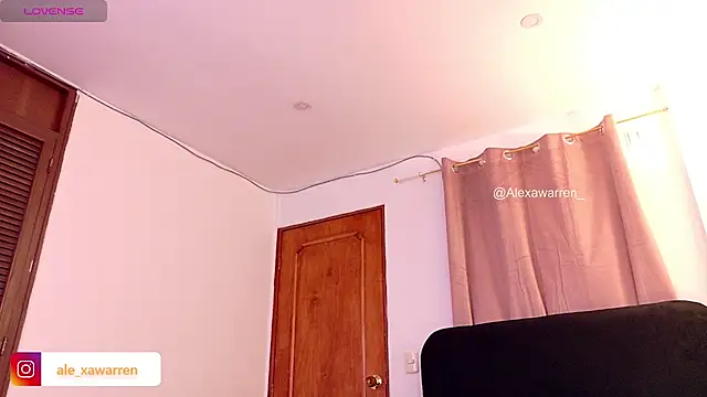 AlexaWarren_ - SHOW BOOBS AND ZOOM