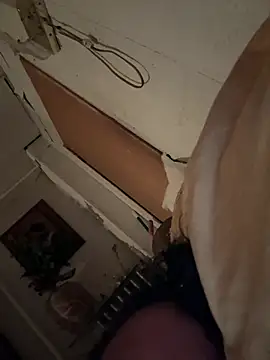 BunnyYT - Broke college student