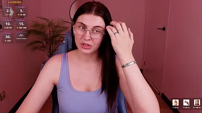 LikaSoul - Cream on my cleavage🍒💦