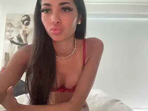RubyEstelleX - Strip