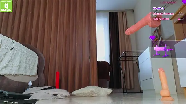 Katy_perry_ - tits