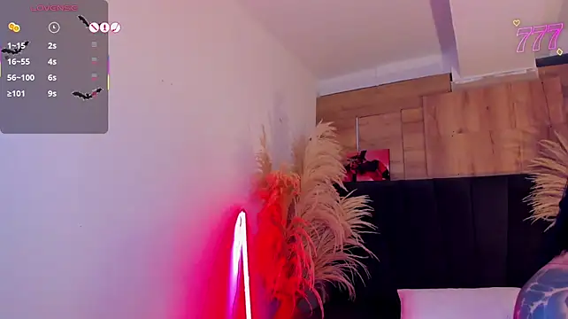 SweetDevil_7 - Hot Wax In My Big Ass 🍑😈😈