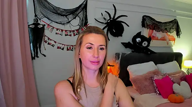 PassionGlow's Live XXX Chat