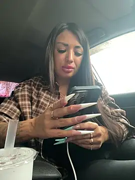 RuslanaXX - Squirt and drink