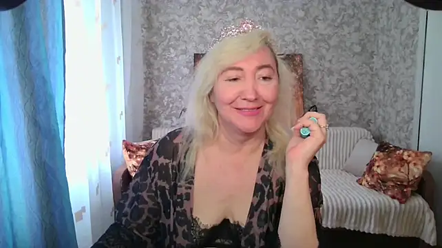 LadyKriss - take off your bra