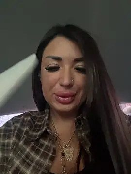 RuslanaXX - Squirt and drink