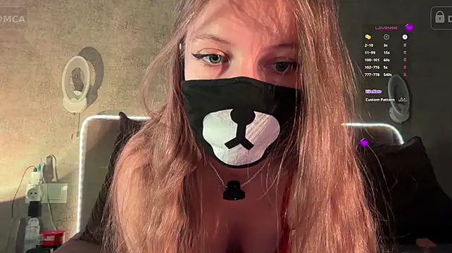 Your_Little_Bear - dildo in the pussy