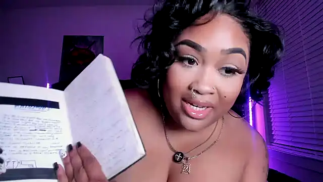 Lovelyzylah