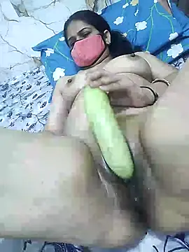 AadikiAmisha - Show pussy holl