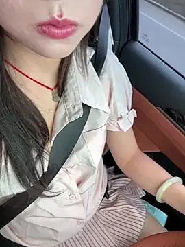 Asia-GoodLuck - 户外公园自慰喷水