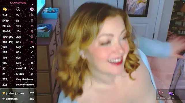 Cateycakes - cum show at goal