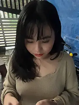 Fishinggirl2k - public water spray