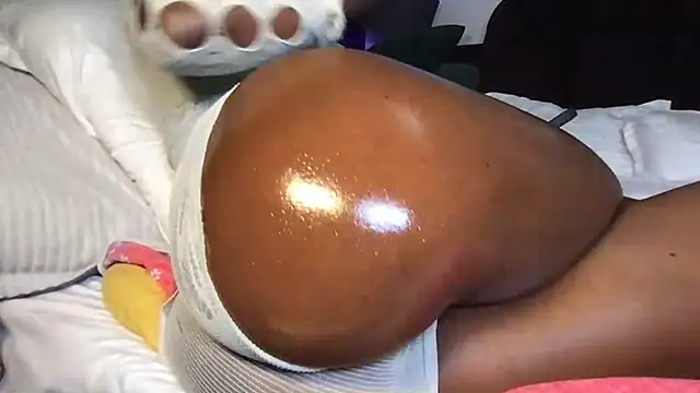 Choco_petite - FEET,CUM,MOAN,FETISH,BDSM,FIT,ATM,ANAL