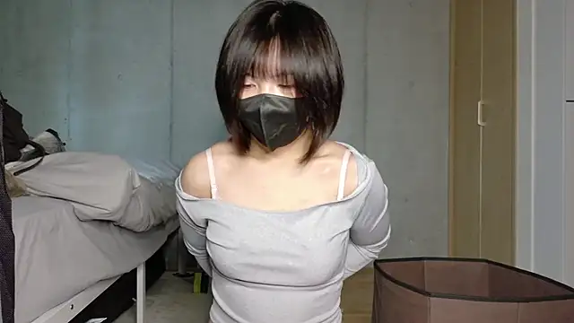 Yura_yukino - 上着ぽいっ