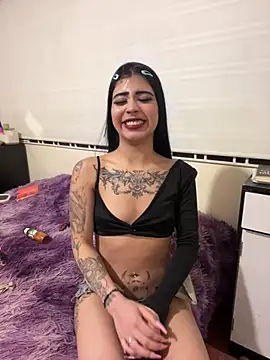 -Brittanny - FULL MAKED AND FINGERS IN PUSSY
